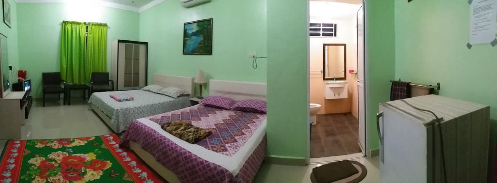Dhia Irdina Homestay Paya Rewak Buitenkant foto