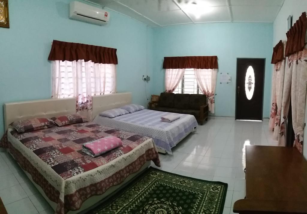 Dhia Irdina Homestay Paya Rewak Buitenkant foto
